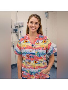 Disney Winnie the Pooh Multicolor Short Sleeve Scrub Top Womens
